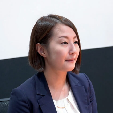 広報担当者様