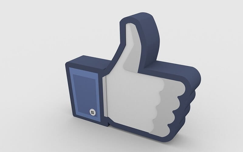 Facebook広告審査のアイキャッチ画像