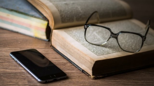 Webマーケティングを本で勉強する